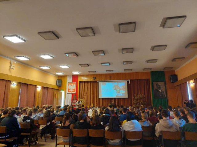 Messengercreation569182C0-946B-489A-935E-24D41BB9EA99